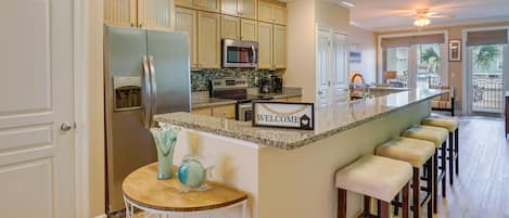 Apartment (2 Bedrooms) | Private kitchen