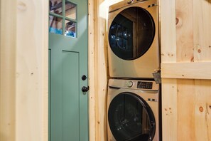 Casa (2 Bedrooms) | Interior