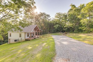 House (2 Bedrooms) | Interior - Serene Kentucky Cabin w/ Fireplace + Fire Pit! (Williamstown)