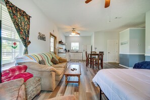 House (1 Bedroom) | Interior - Kentucky Retreat Near Williamstown Lake! (Williamstown)