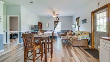 House (1 Bedroom) | Interior