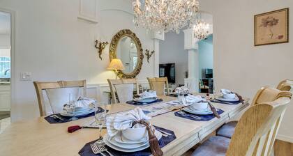 4 Mi to Rainbow Springs: Dunnellon Villa w/ Pool!