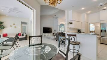 Villa (3 Bedrooms) | Intérieur