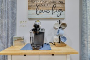 Interior - Community Perks: Family Poconos Home w/ Deck! (Tobyhanna)