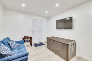 Interior - Community Perks: Family Poconos Home w/ Deck! (Tobyhanna)