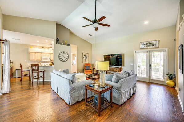 House (3 Bedrooms) | Interior - Private Outdoor Pool in Naples Vacation Rental! (Naples)