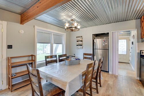 Lake Brownwood Home w/ Private Boat Dock!