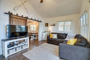 Rumah (2 Bedrooms) | Interior