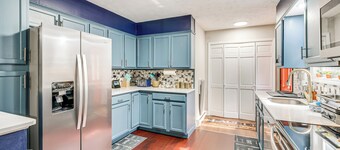 A Time to Remember' Home in Tobyhanna With Pool!