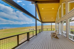 Property grounds - Mountain & Lake View Rexford Estate on 28 Acres! (Rexford)