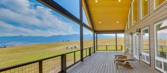 Mountain & Lake View Rexford Estate on 28 Acres!