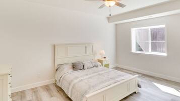 3 bedrooms, bed sheets