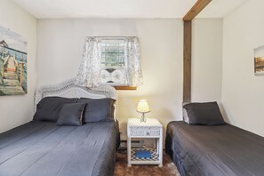 House (3 Bedrooms) | Interior - Tobyhanna Home w/ Fire Pits - 9 Mi to Kalahari! (Tobyhanna)