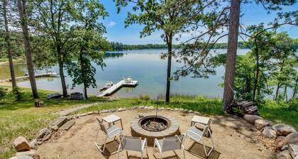 Waterfront Pequot Lakes Cabin: Fire Pit + Views!