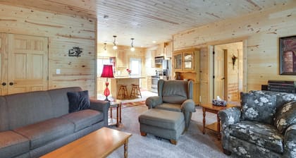 Pequot Lakes Vacation Rental w/ Patio & Fire Pit