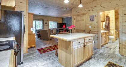 Pequot Lakes Vacation Rental w/ Patio & Fire Pit