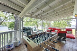 House (4 Bedrooms) | Interior - Dock, Deck & Kayaks: Home on Cedar Creek Reservoir (Mabank)