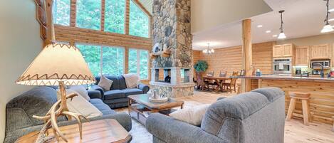 House (5 Bedrooms) | Front of property