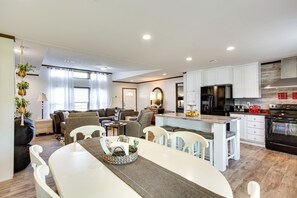 منزل (3 Bedrooms) | المنشأة من الداخل