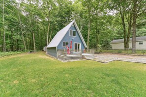 Exterior - Cozy Michigan Escape w/ Deck, Fire Pit & Grill! (Ludington)