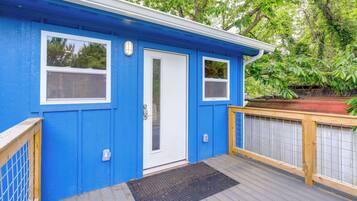 Apartment (0 Bedroom) | Interior