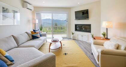 Newly Renovated Bartlett Condo w/ Mountain Views!