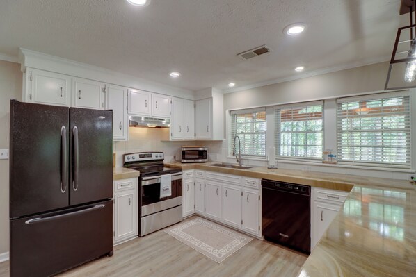 المنشأة من الداخل