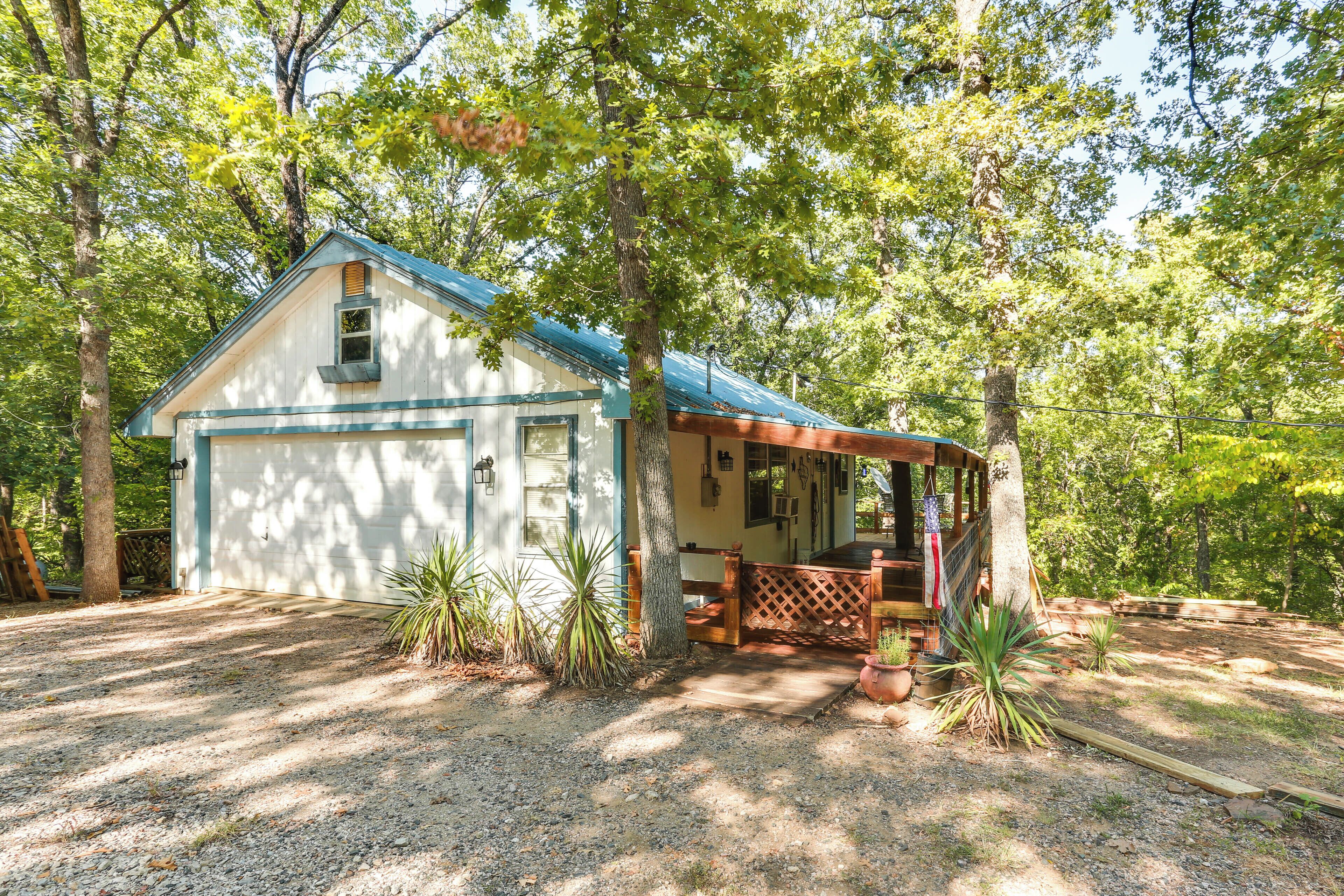 House (1 Bedroom) | Interior