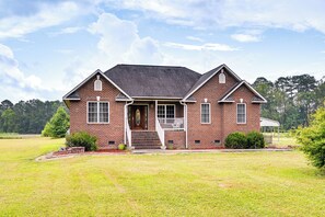 Huis (4 Bedrooms) | Voorkant van accommodatie