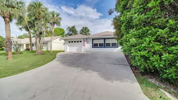 House (4 Bedrooms) | Bahagian dalam