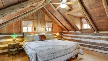 2 bedrooms, bed sheets