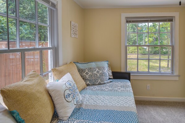 Cottage (2 Bedrooms) | Interior