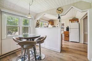 Cottage (2 Bedrooms) | Intérieur