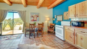 Unclassified image, 2 of 24, button - 3 Mi to Downtown: Pet-friendly Wickenburg Retreat (Wickenburg)