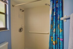 House (2 Bedrooms) | Interior - Pet-friendly Sebastian Home: w/ Porch + Lake View! (Sebastian)
