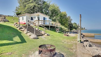 Cottage (2 Bedrooms) | Interior