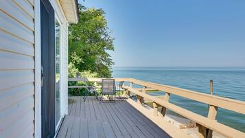 Cottage (2 Bedrooms) | Interior