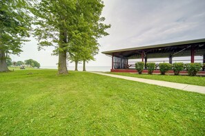 Cottage (1 Bedroom) | Interior - Pet-friendly Lake Erie Cottage - Walk to the Water (Geneva)