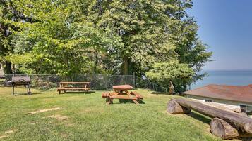 Cottage (2 Bedrooms) | Interior