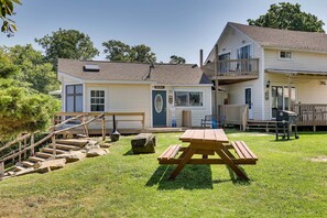 Cottage (2 Bedrooms) | Interior