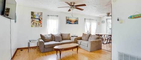 Cottage (3 Bedrooms) | Front of property