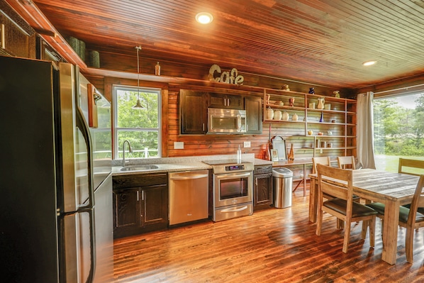 House (1 Bedroom) | Interior