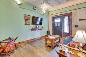 شقة (0 Bedroom) | المنشأة من الداخل