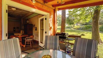 Apartment (0 Bedroom) | Interior