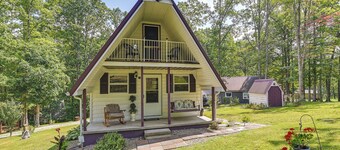 Dog-friendly Home Rental ~ 5 Mi to Cave Run Lake!