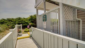 شقة (3 Bedrooms) | المنشأة من الداخل