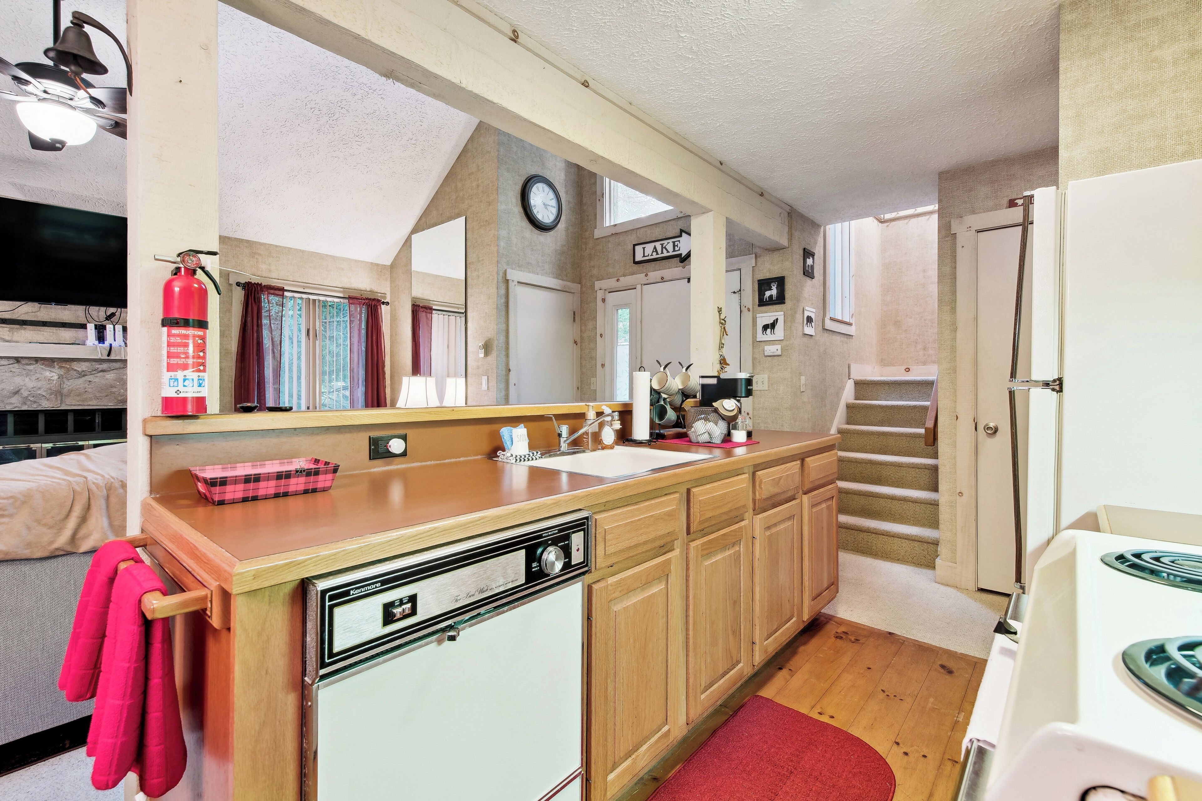 House (2 Bedrooms) | Interior