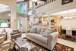 House (2 Bedrooms) | Interior