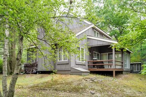 House (2 Bedrooms) | Front of property