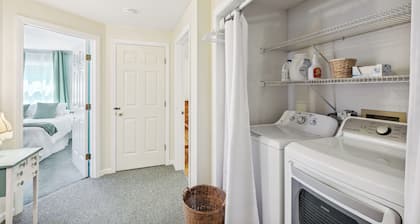 Charming & Scenic Gouldsboro Getaway w/ Patio!